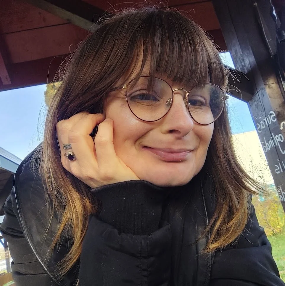 Ioana Cristina Matfeev & redacția Buzz